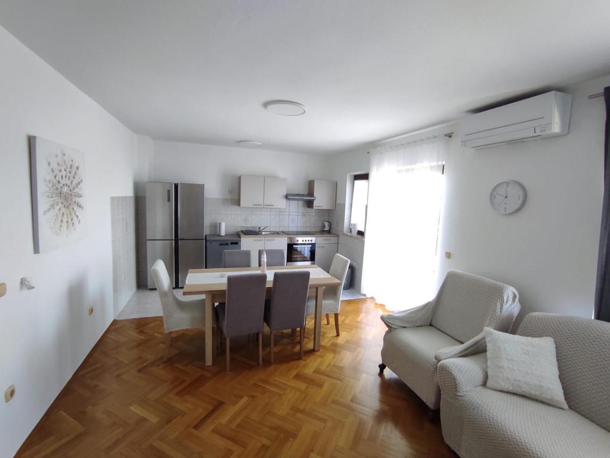 House Silva Apartment Podstrana Luaran gambar