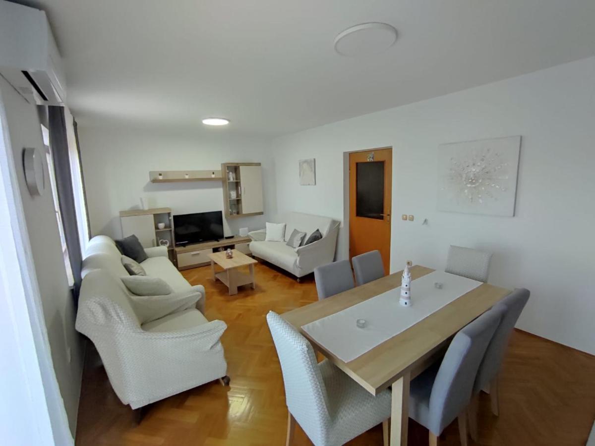 House Silva Apartment Podstrana Luaran gambar